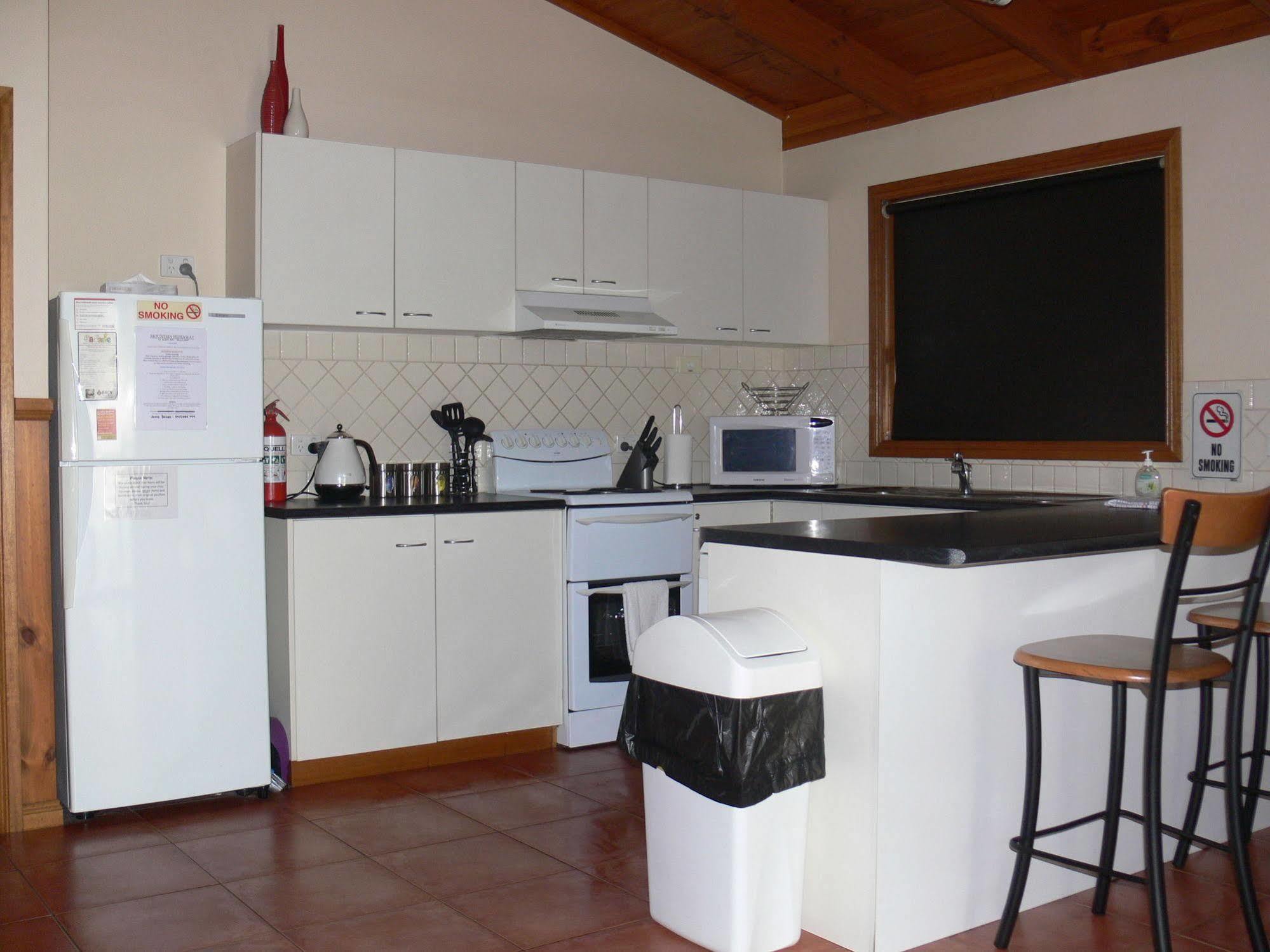 Mountain Hideaway Villa Halls Gap Bagian luar foto